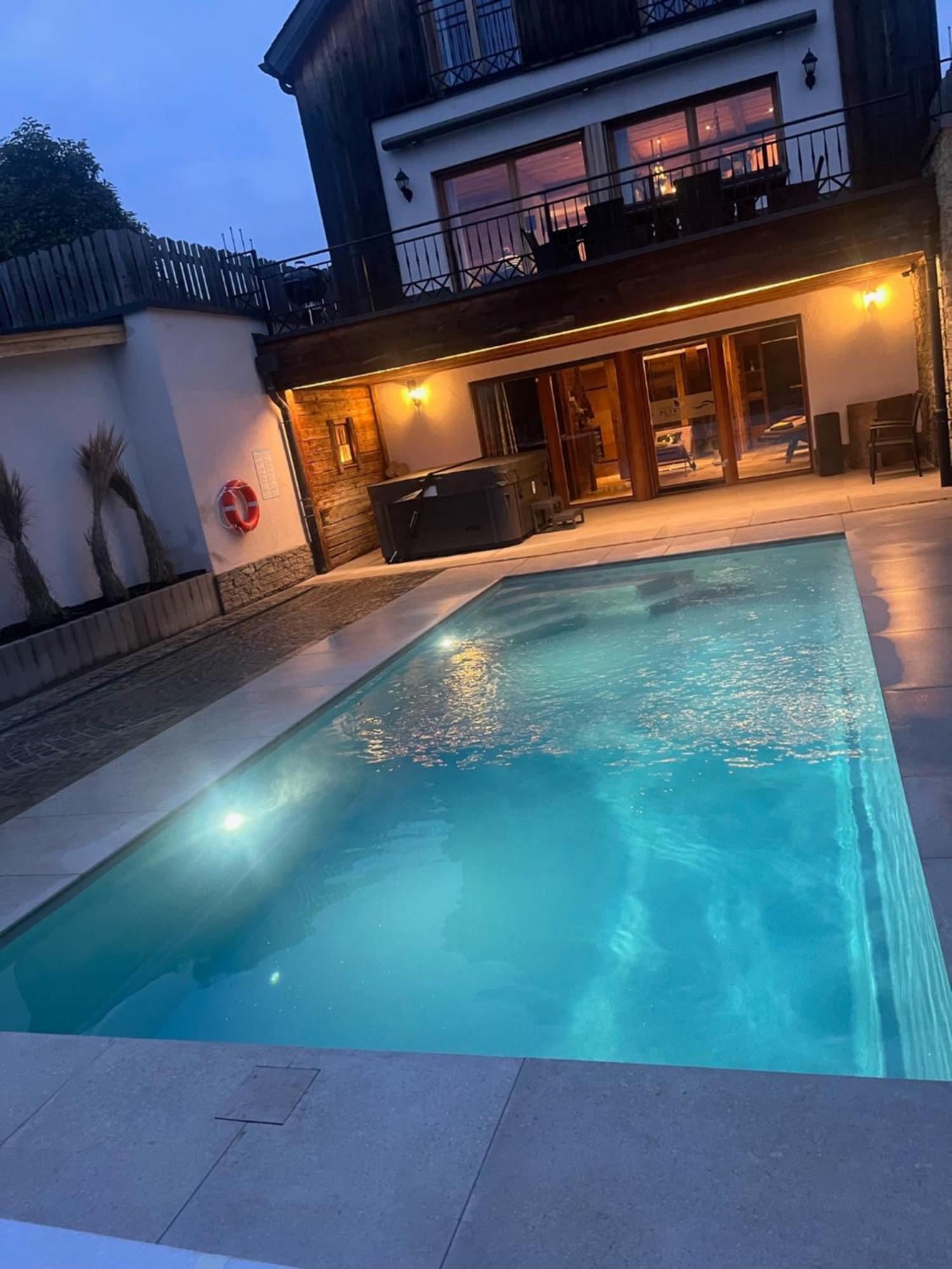 Chalets Petry Spa & Relax Bettel Zewnętrze zdjęcie