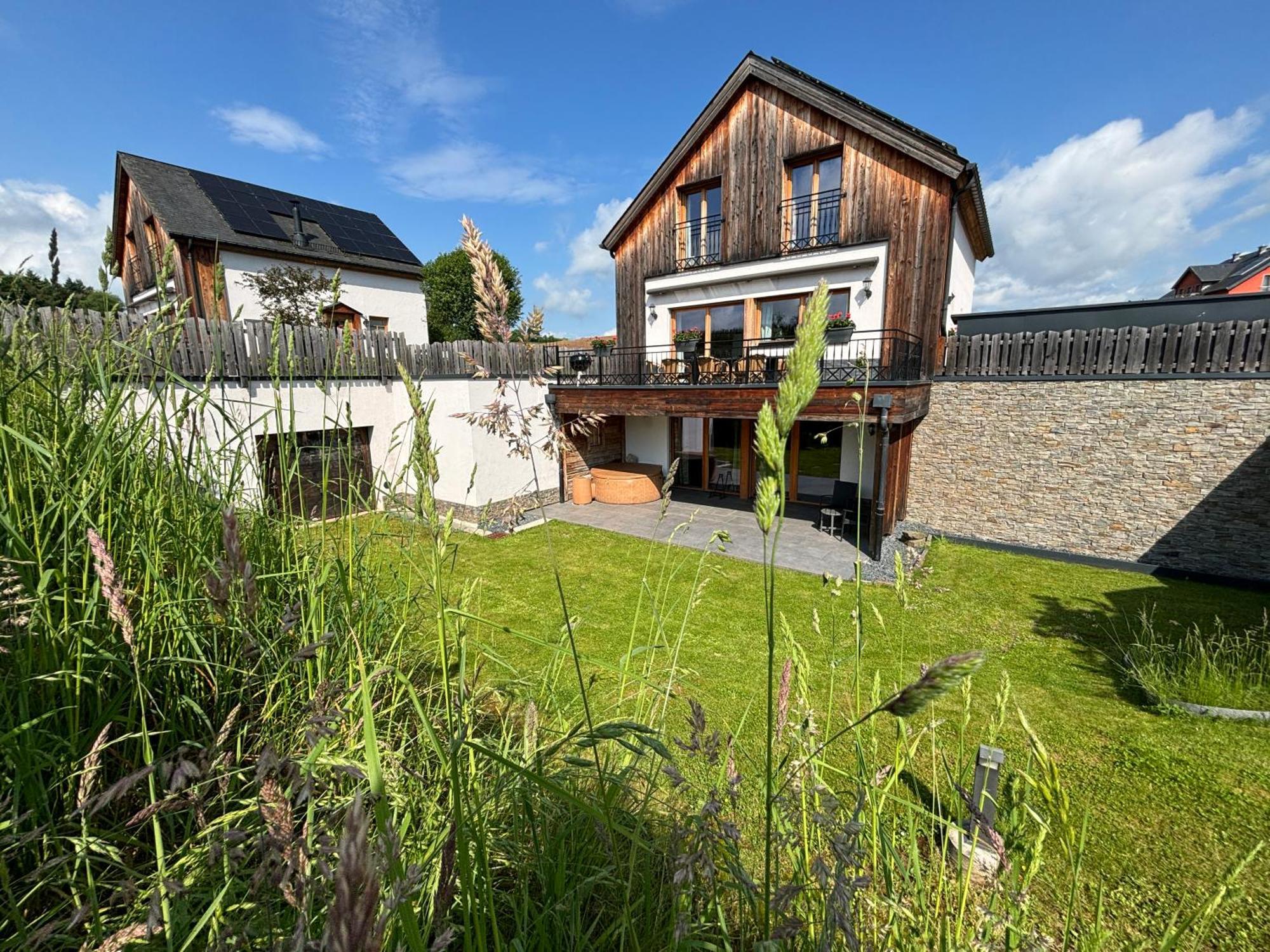 Chalets Petry Spa & Relax Bettel Zewnętrze zdjęcie