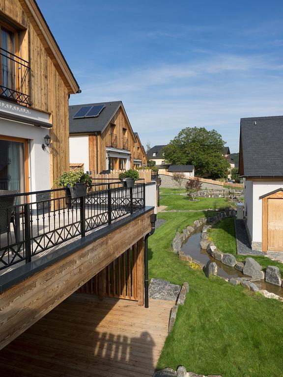 Chalets Petry Spa & Relax Bettel Zewnętrze zdjęcie