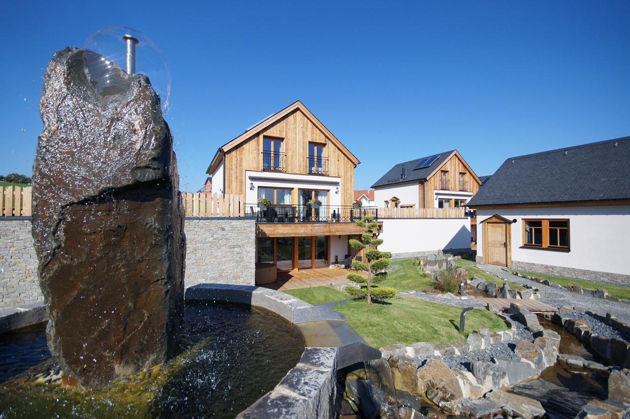Chalets Petry Spa & Relax Bettel Zewnętrze zdjęcie